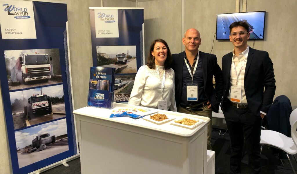 Sandrine, Peter and Nicolas at the SIM 2021 exhibition